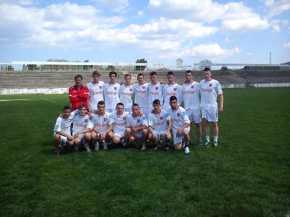 Fotbal/ Juniori A: FCM Dinamo Onesti, in finala mica a campionatului